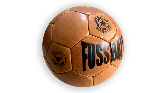 pelota cuerdo fondo blanco